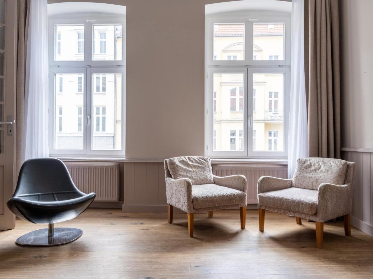 Schoenhouse Avenue - Digital Access Berlim